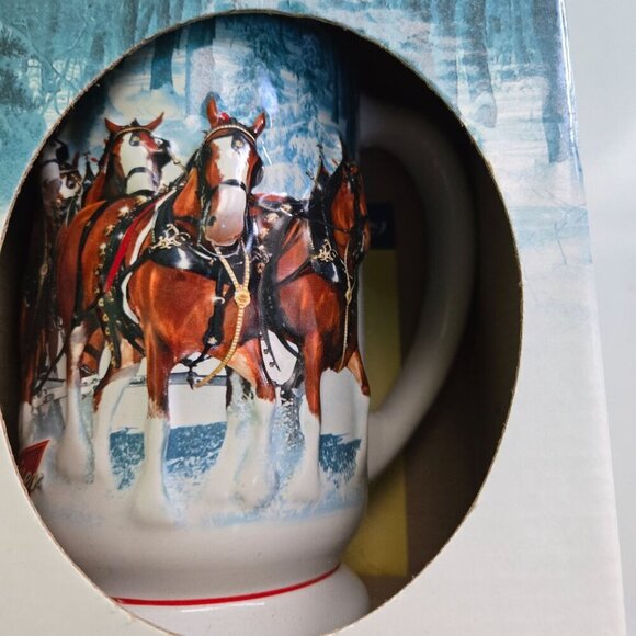 Budweiser Holiday Stein 2007 "Winter's Calm" NIB Includes COA - Picture 9 of 9